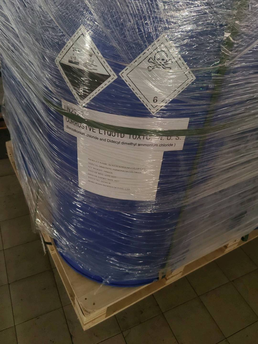 Benzalkonium klorida + didecyl dimethyl ammonium chloride